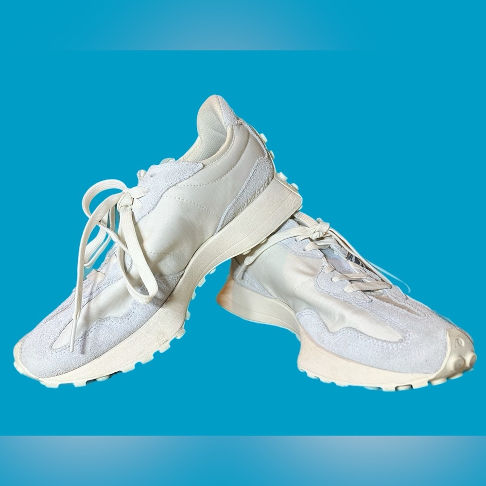 New Balance 327 Sneakers - Women's Size 8 (Zebra Pastel Blue)